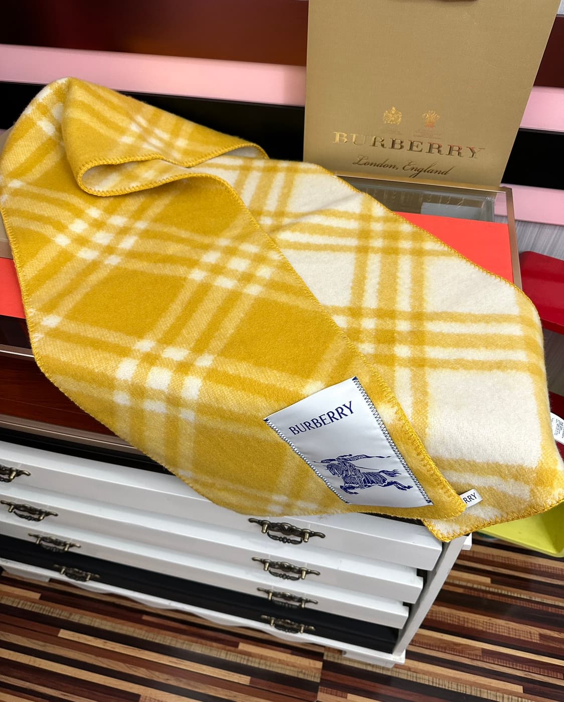 버버리 리버서블 스카프 100% 램스울 상품이미지3