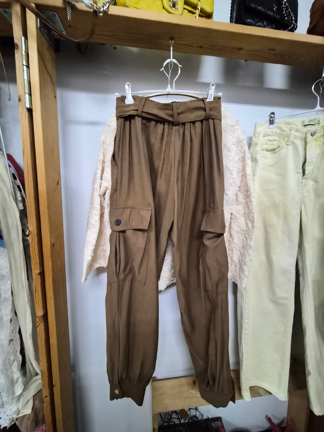 SJSJ입체 텍스처 프린지 블라우스. 카고조거팬츠 상품이미지8