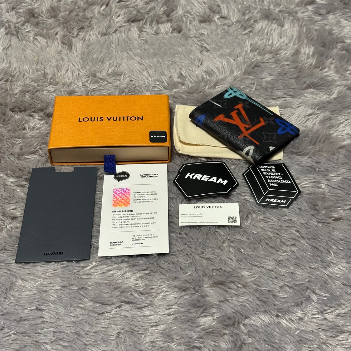 [한정판] 루이비통 이클립스 라이츠 오거나이저 카드지갑 멀티컬러 상품이미지8