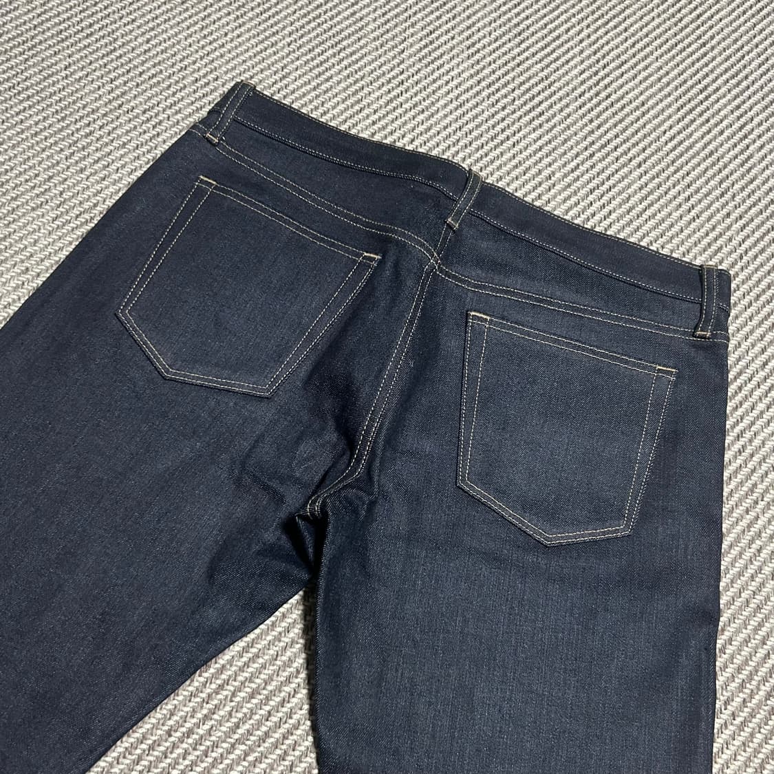 [34] Uniqlo 유니클로 셀비지 스트레치 슬림핏 데님팬츠 상품이미지6