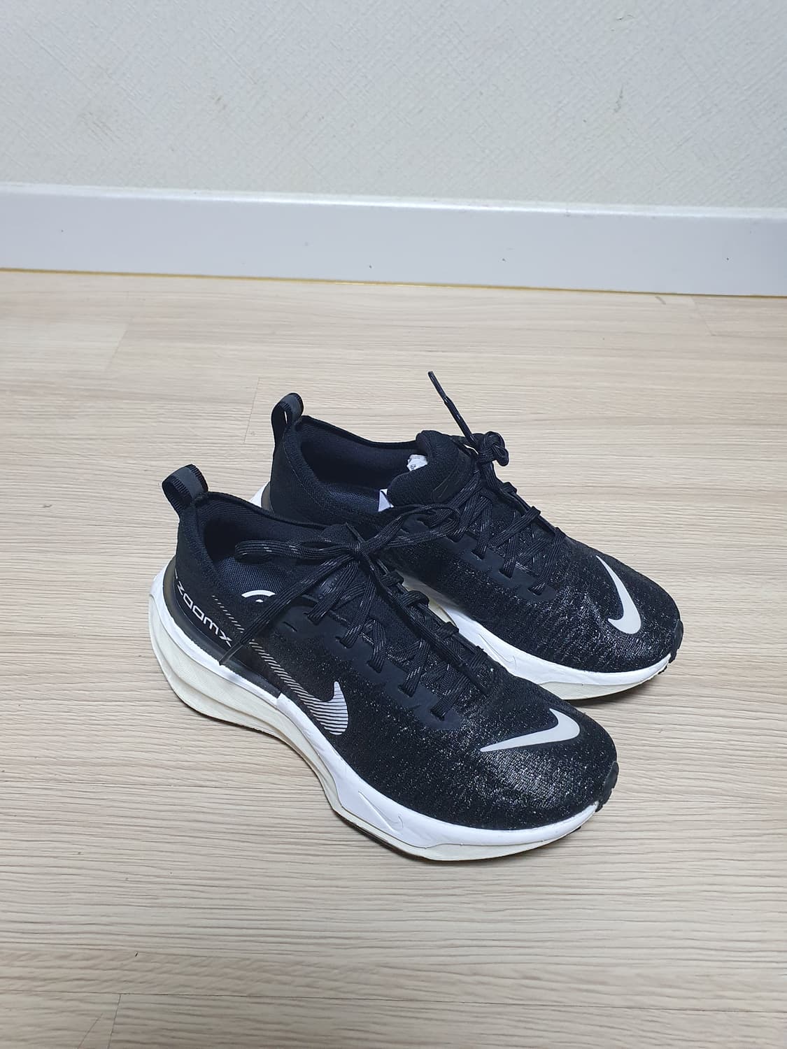 나이키 줌 인빈서블 런 러닝화 235 상품이미지2