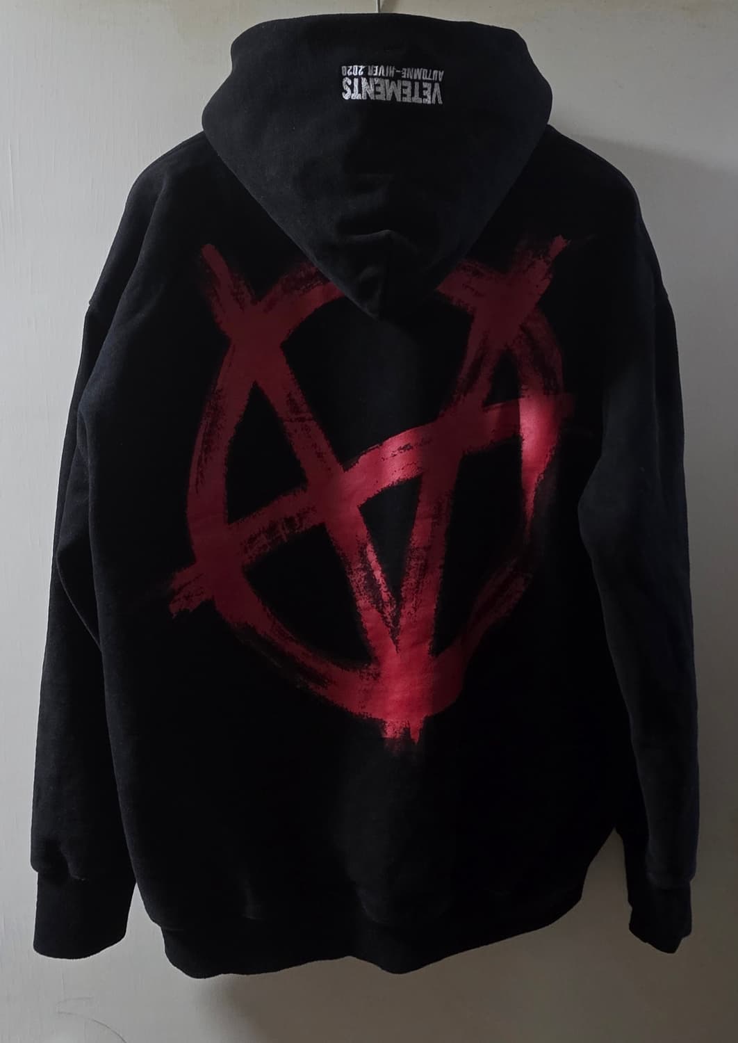 베트멍 아나키 레터링 후드티 상품이미지2