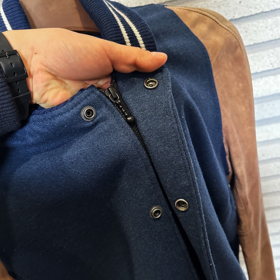 JPN VINTAGE 쉽스킨 레더 바시티 집업자켓 투웨이 디테일 네이비 상품이미지7