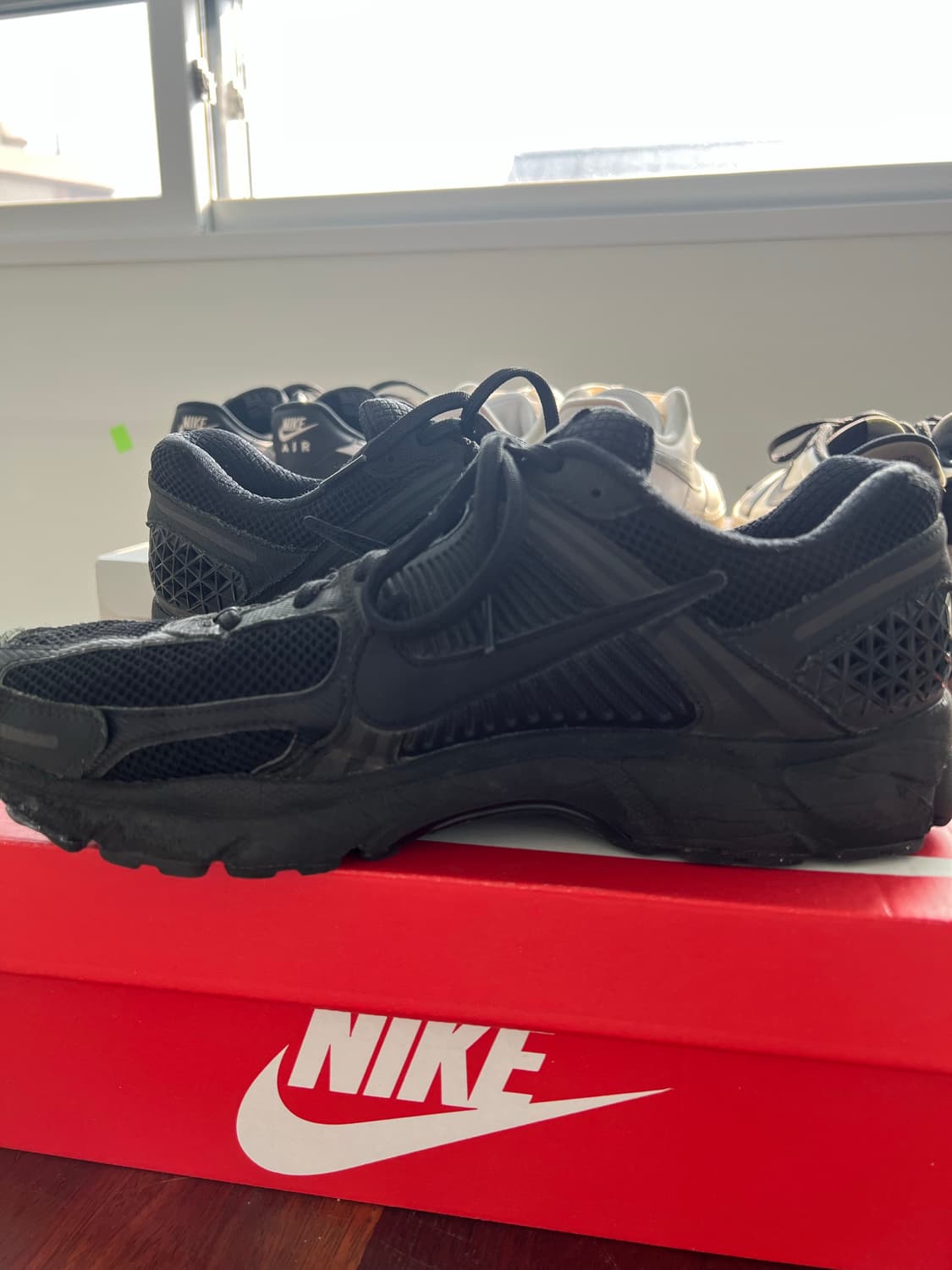 나이키 줌 보메로5 SP 블랙 290 상품이미지3