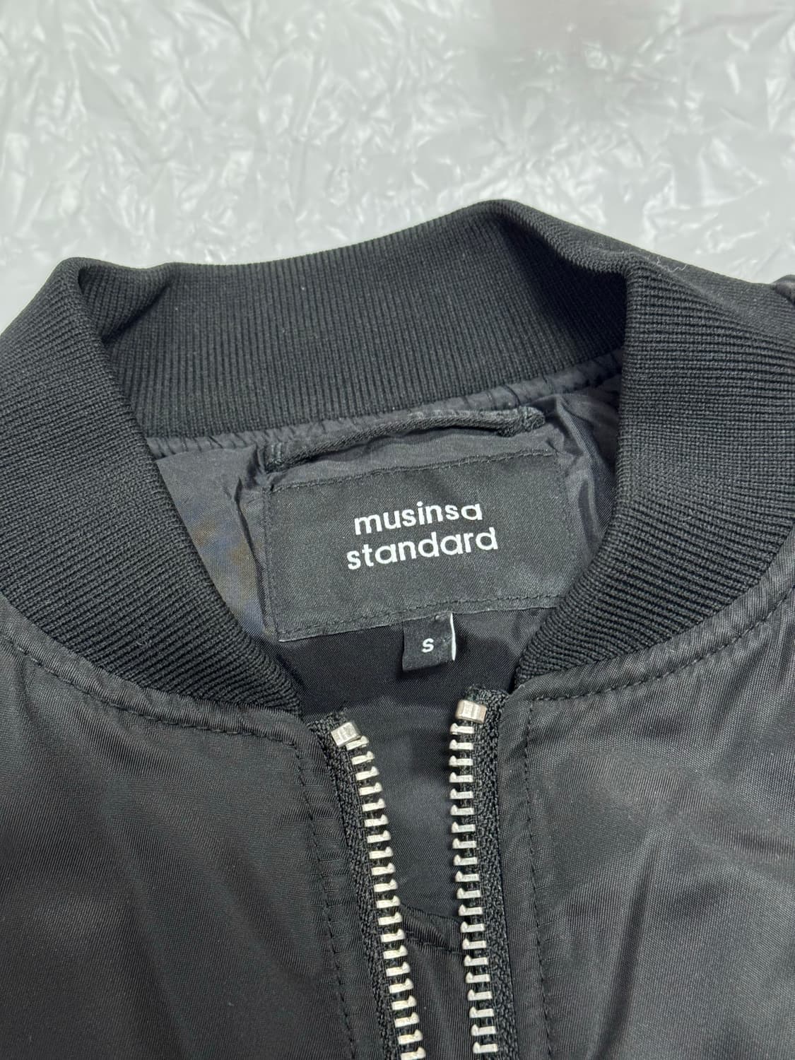 musinsa standard 크롭 ma-1 보머 재킷 상품이미지4