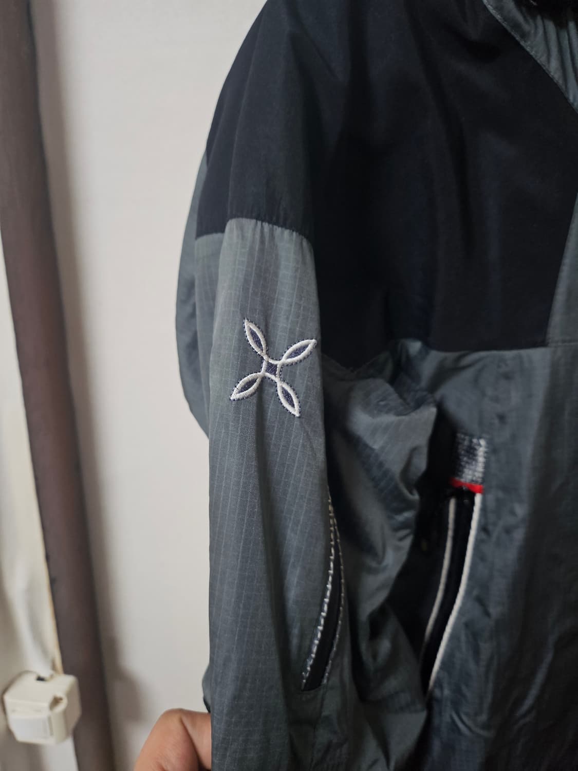 몬츄라 자켓 s(90-95)까지 맞습니다 상품이미지2