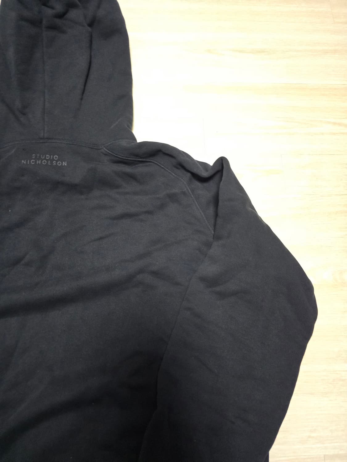  스튜디오니콜슨 후드 네이비
- XL 사이즈 상품이미지8