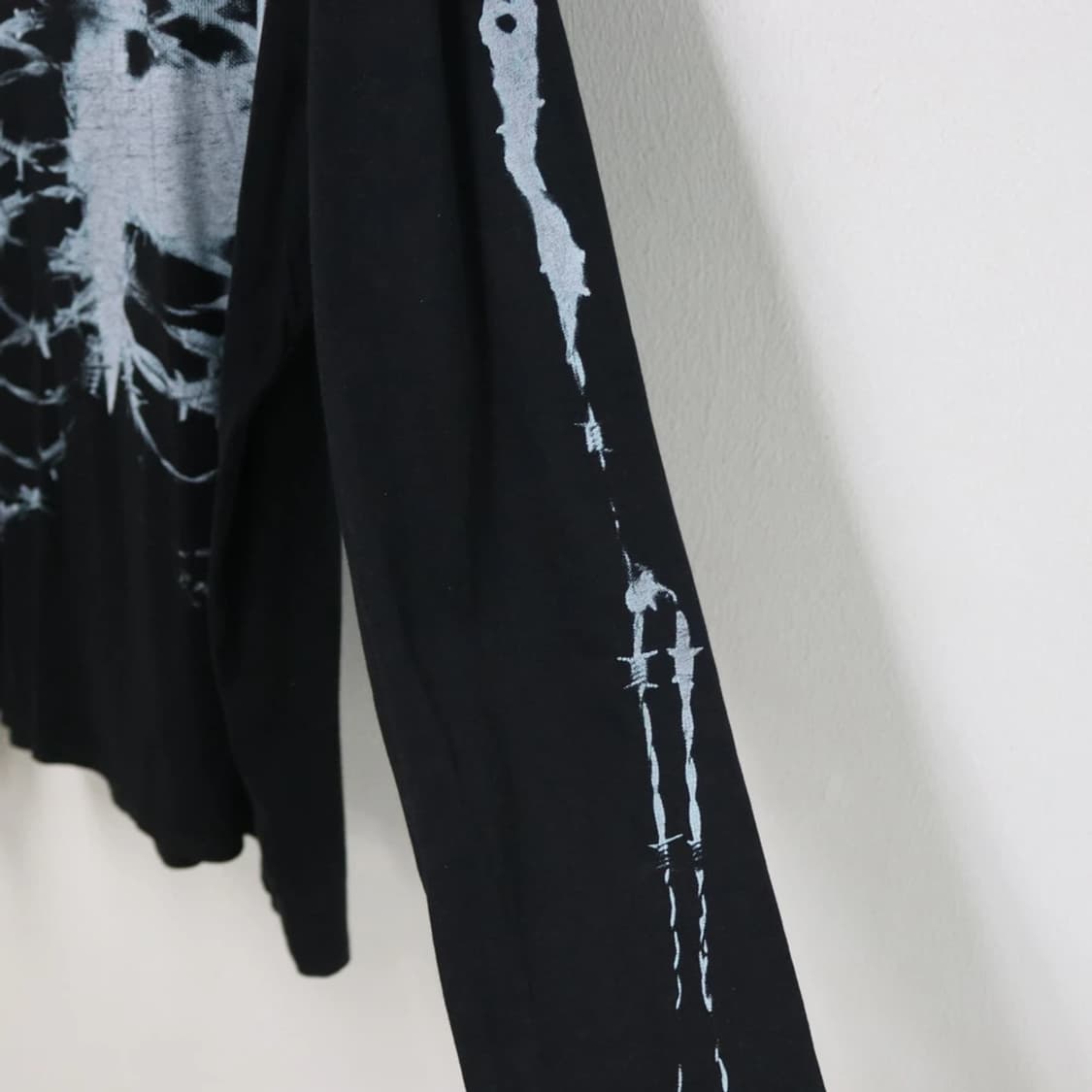 버쉬카 X POSTY CO 본 프린팅 고스로리 티셔츠 62375 상품이미지9