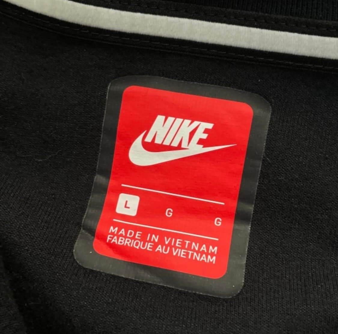 나이키 테크팩 빨강 상품이미지2