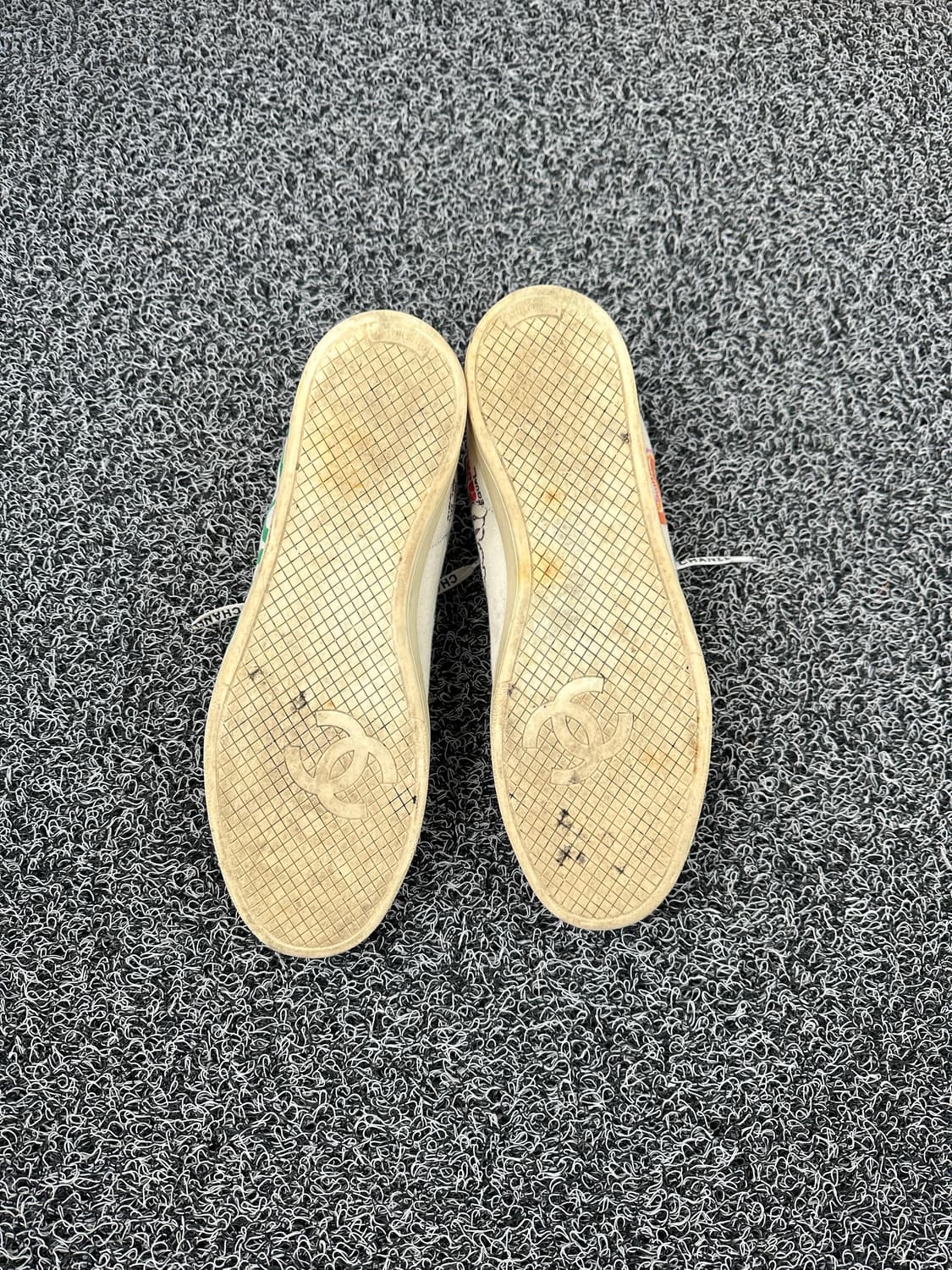 샤넬 퍼렐 윌리엄스 스니커즈 280mm 상품이미지8