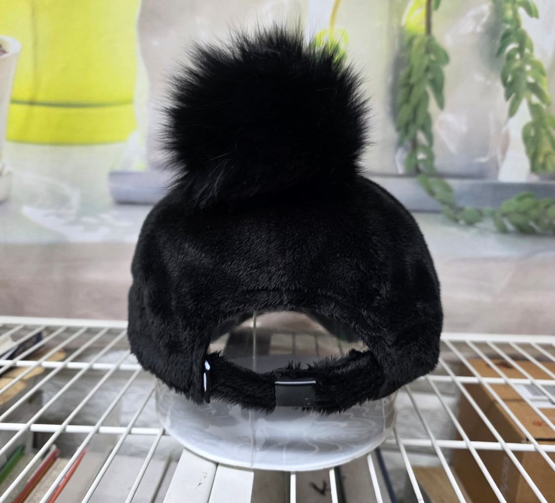 풋조이 여성 겨울골프모자 퍼 방울 모자 캡 KG41 상품이미지5