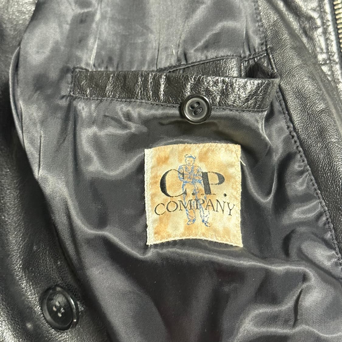 CP컴퍼니 레더 자켓 상품이미지5