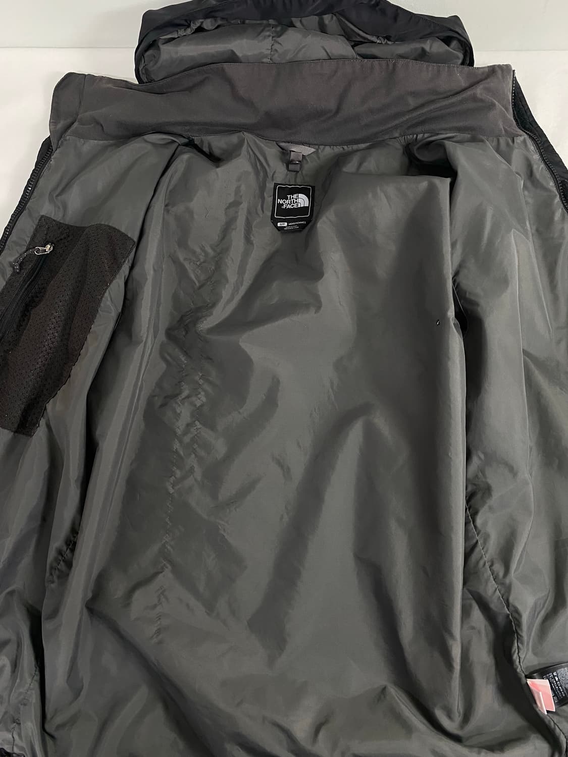 노스페이스 블랙 투웨이 바람막이 자켓 해외S 상품이미지6