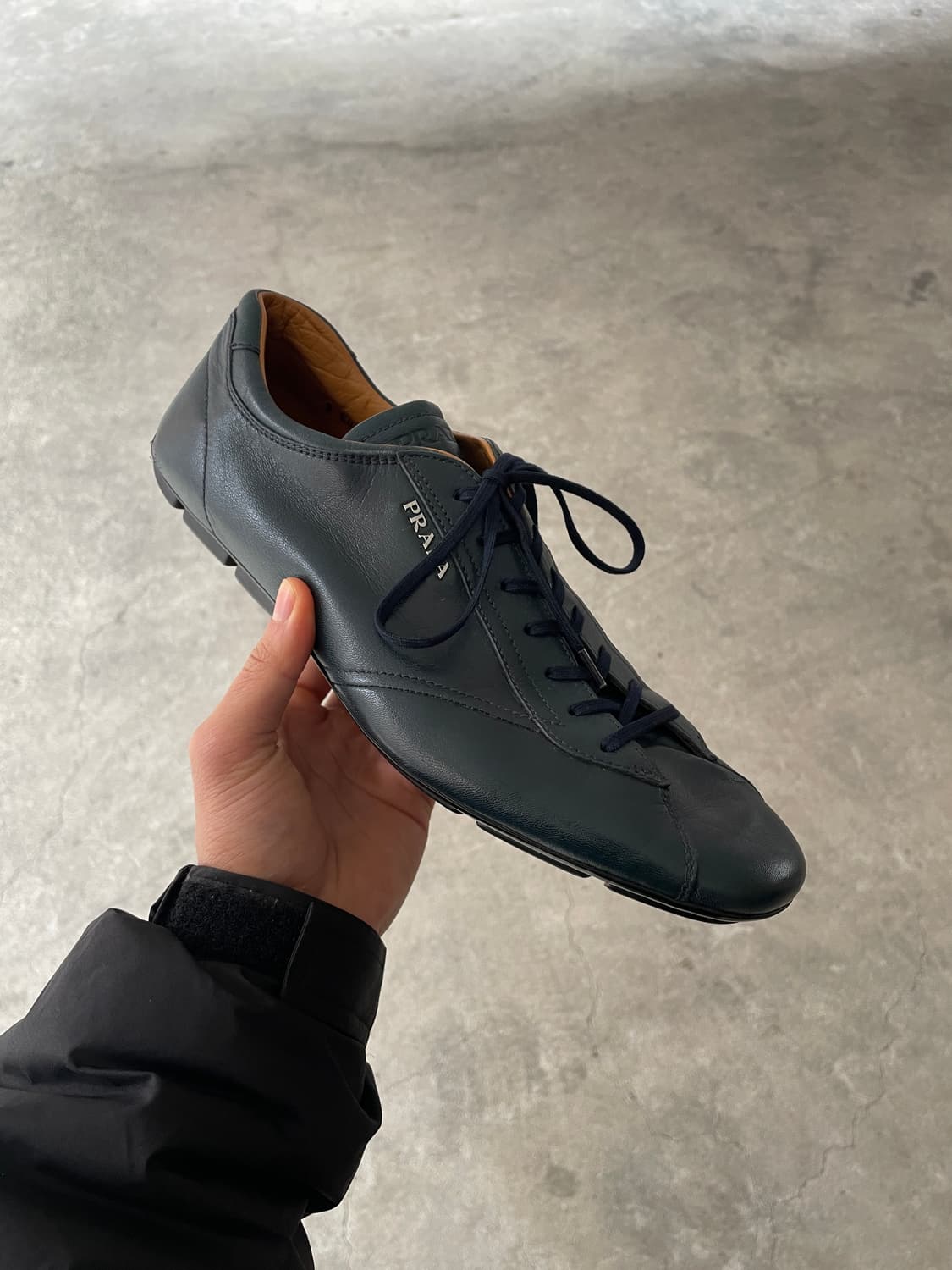 Prada Leather Flat shoes 상품이미지2