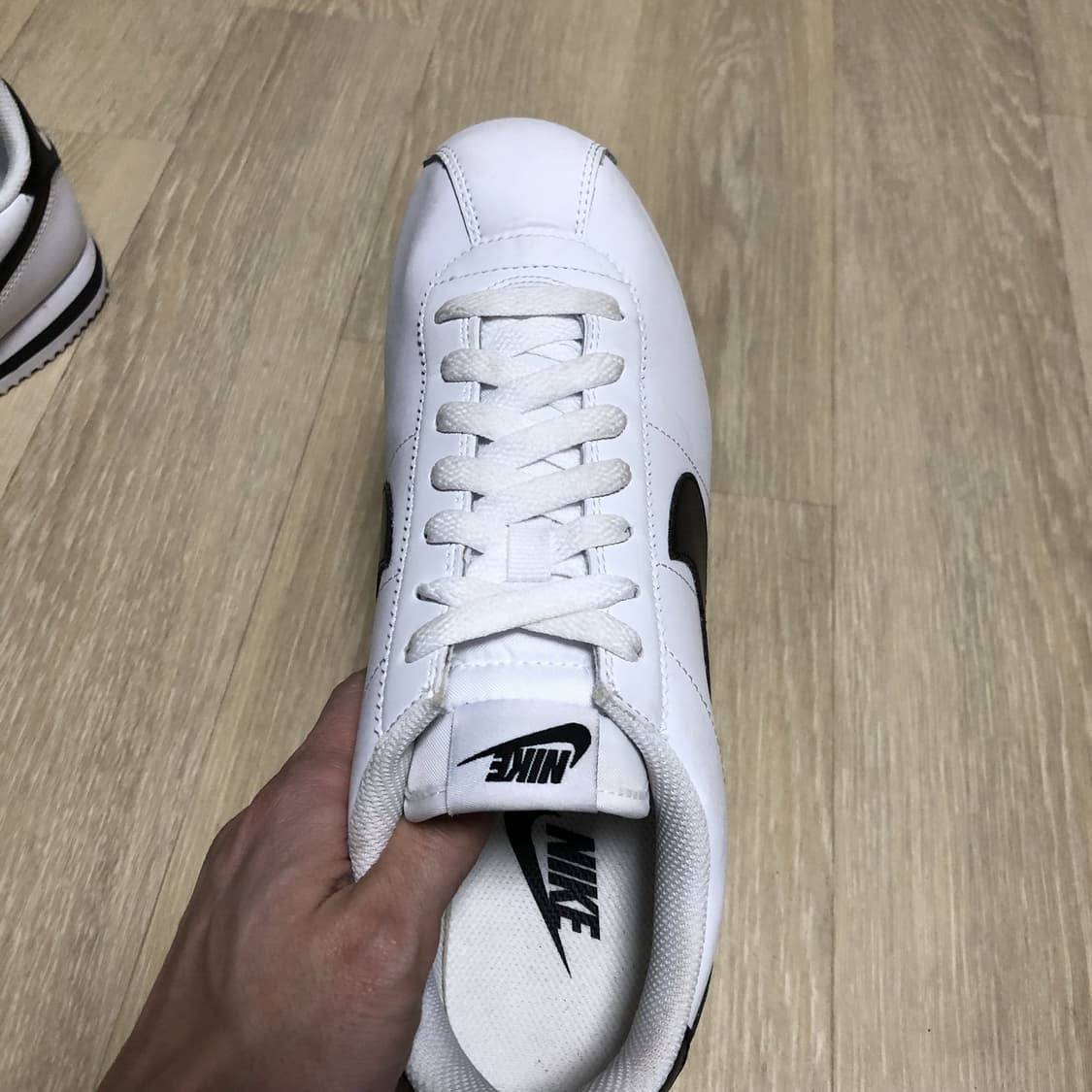(265) 나이키 NIKE 코르테즈 화이트 블랙 상품이미지9