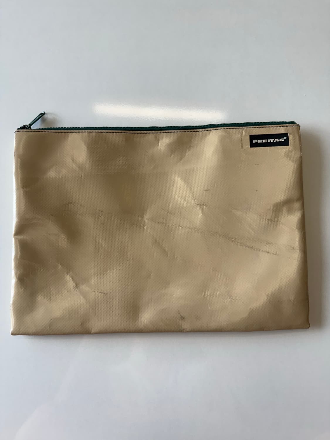 프라이탁 F08 댄 클러치 파우치 판매합니다. 상품이미지1