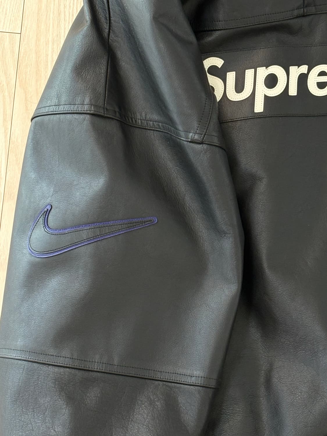 슈프림 x 나이키 레더 아노락 XL 상품이미지4