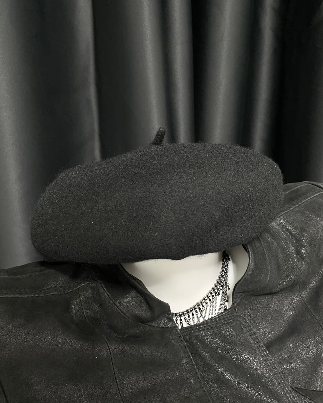 None Leather Brim Wool Beret 상품이미지3