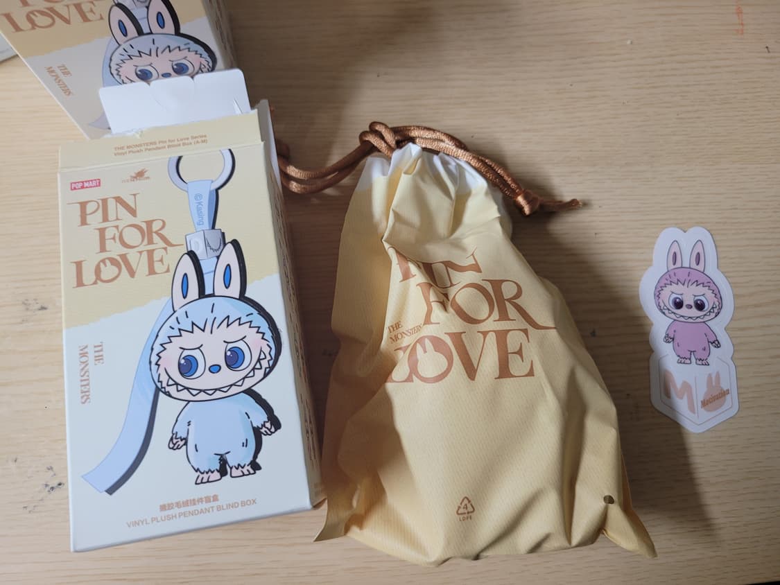 팝마트 라부부 핀포러브 M 상품이미지1