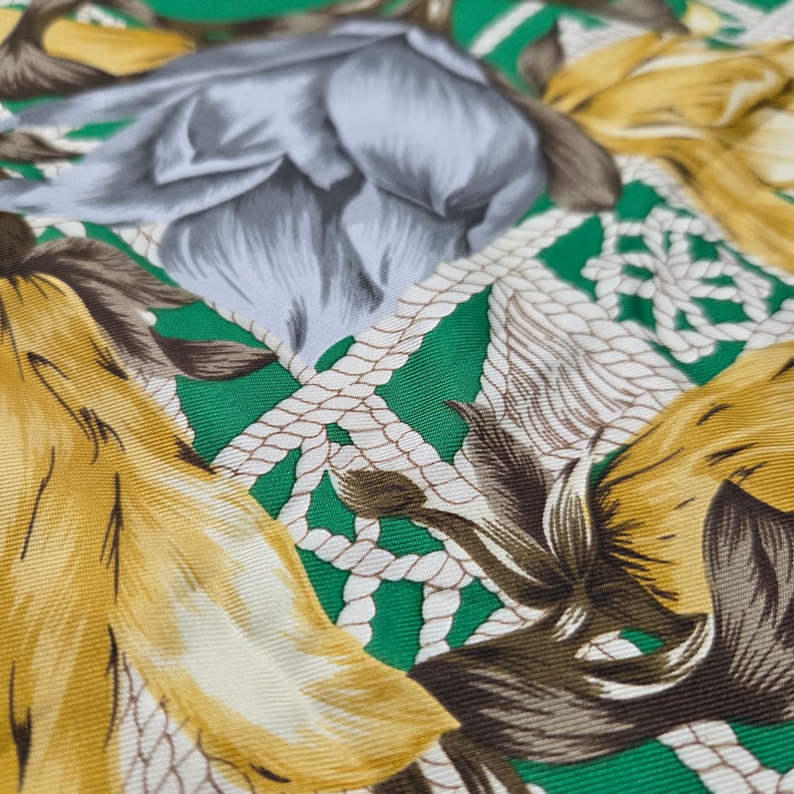 빈티지 보타니컬 실크라이크 스카프 상품이미지2