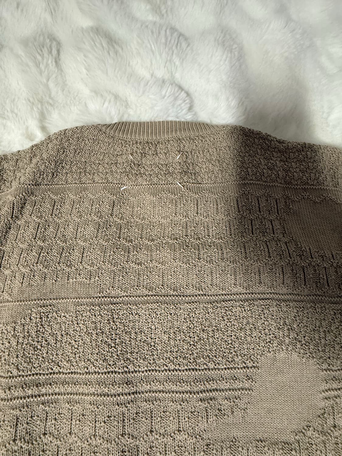 [L] 메종 마르지엘라 2014 10번 브이넥 니트 베이지 상품이미지5