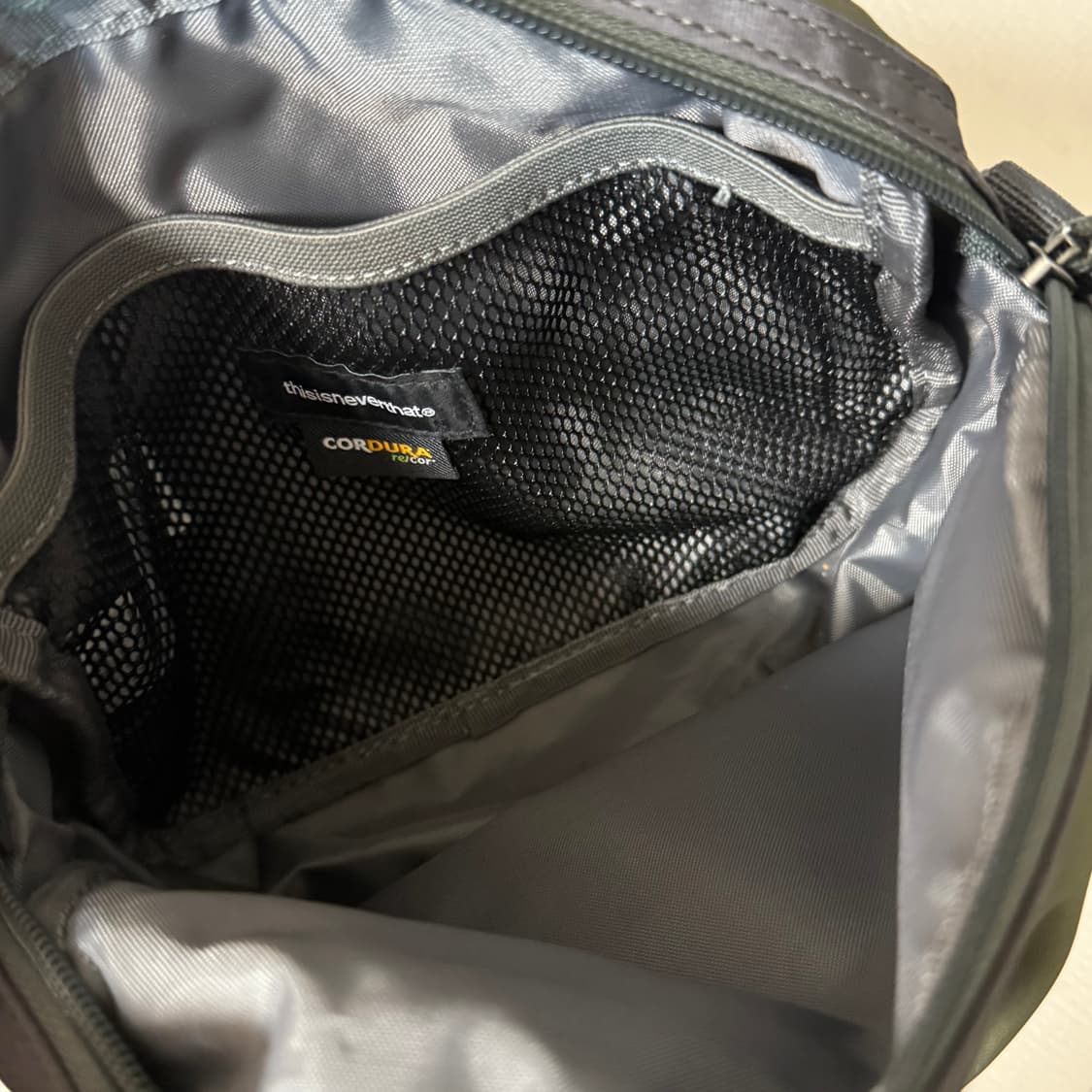 디스이즈네버댓 크로스백 상품이미지3