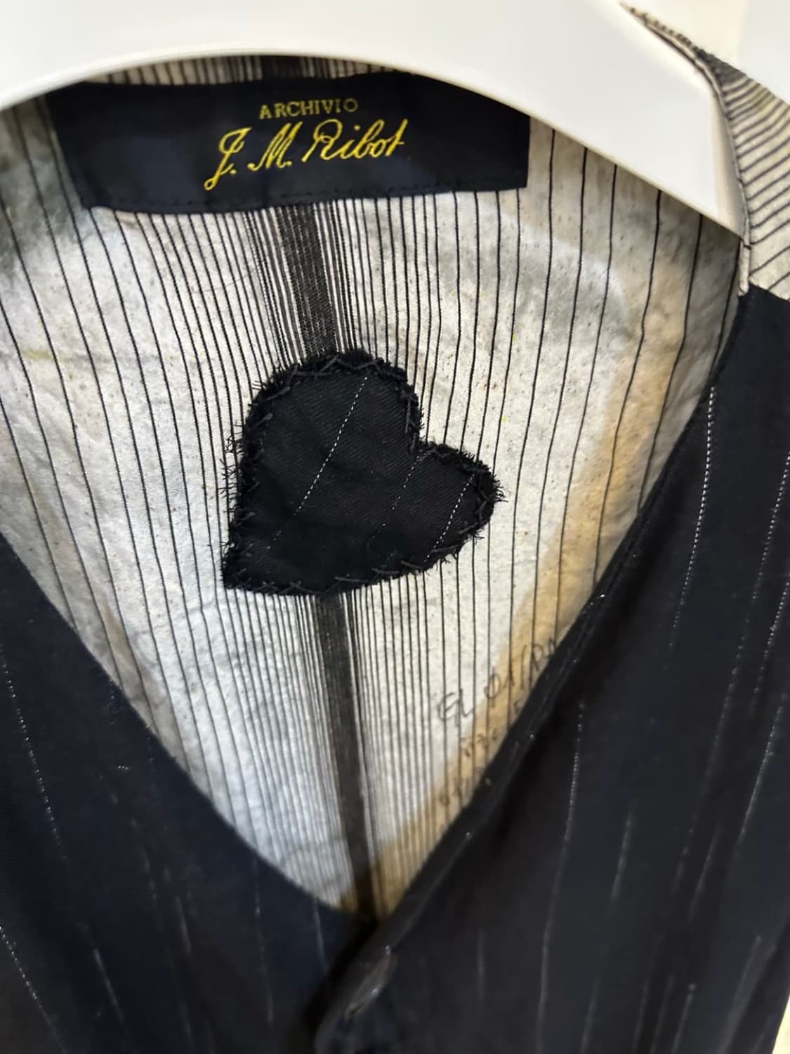 아르키보 베스트 스트라이프 블랙 L 상품이미지3