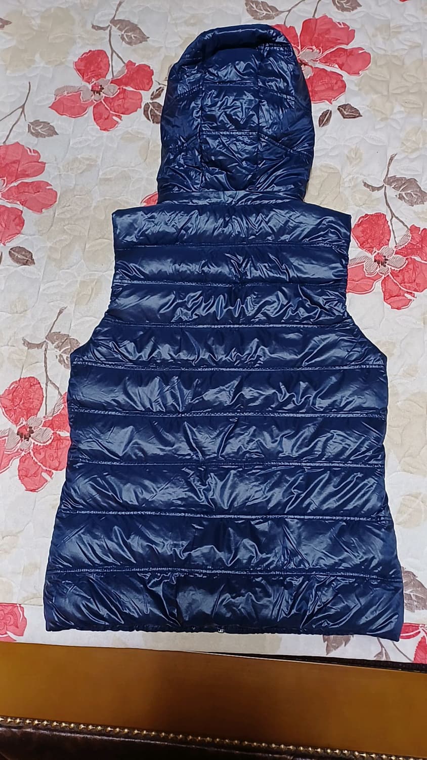 아디다스 구스경량조끼 85 여성55 가슴45 기장60 상품이미지3