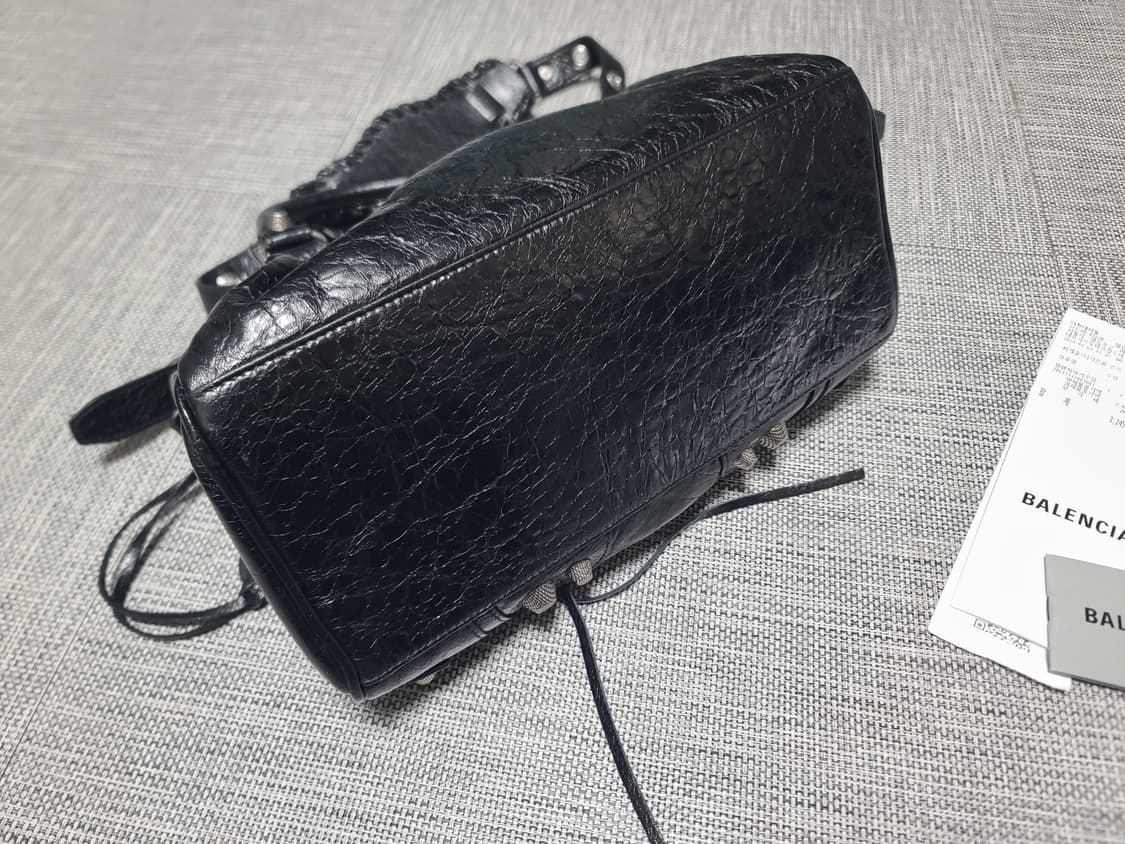 발렌시아가 르카골 더플백 미디움 블랙 토트백 크로스백 숄더백 상품이미지3