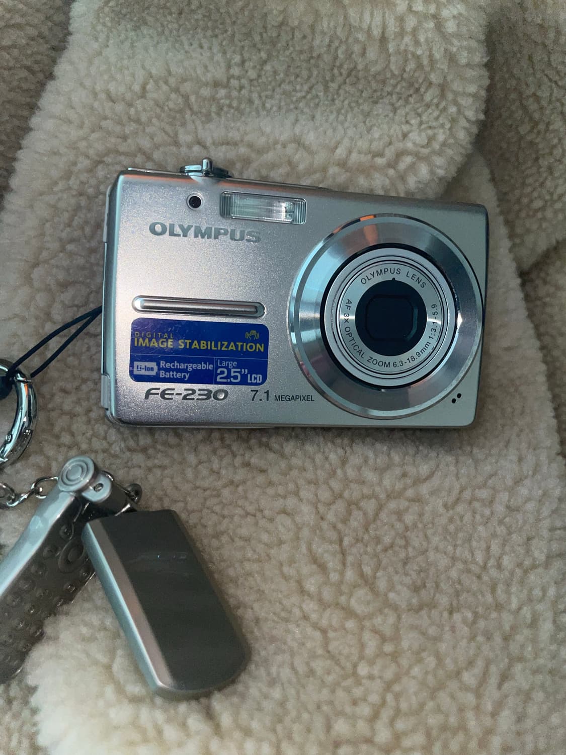 올림푸스 FE-230 빈티지 클래식 카메라  상품이미지3