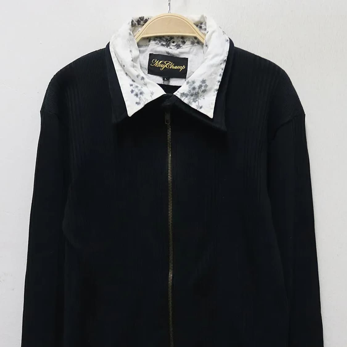 MAY CHAMP 플라워 넥 레이어드 집업 60645 상품이미지3