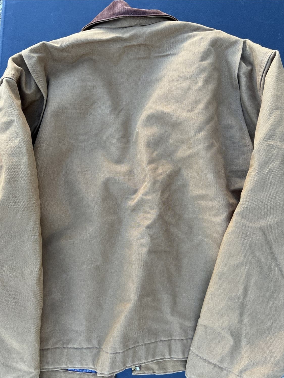 칼하트 J01 디트로이트 커스텀 자켓 브라운 상품이미지5