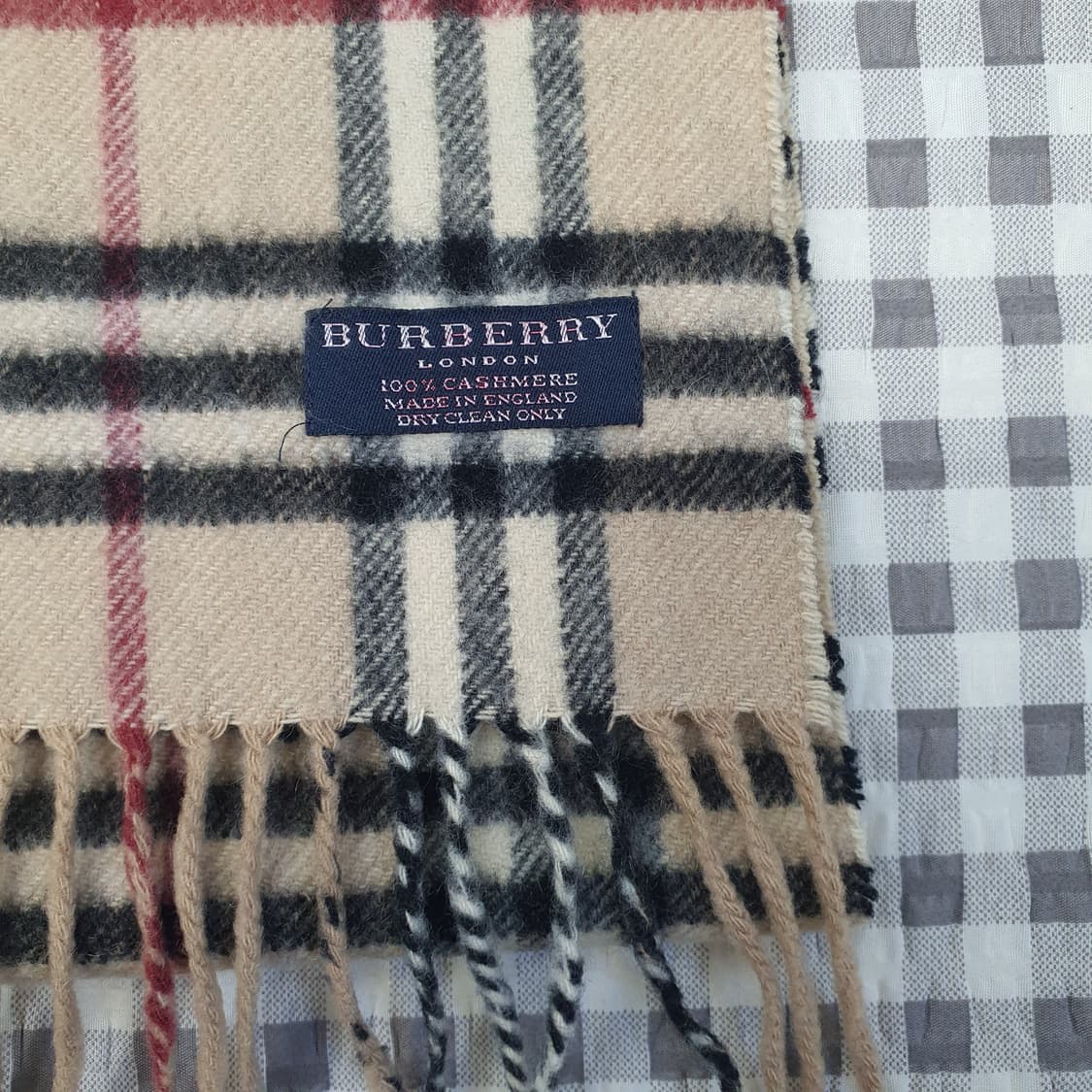 버버리 캐시미어100 머플러 상품이미지2