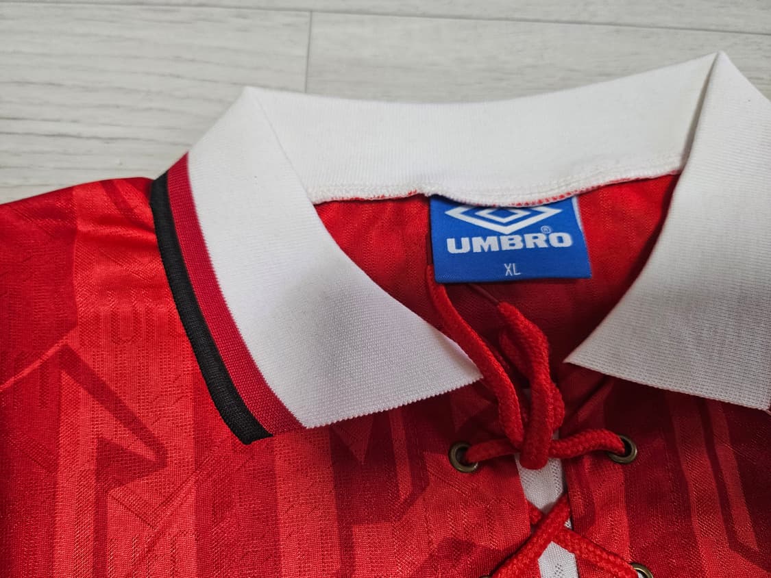 맨체스터유나이티드 레트로 축구져지 상품이미지3