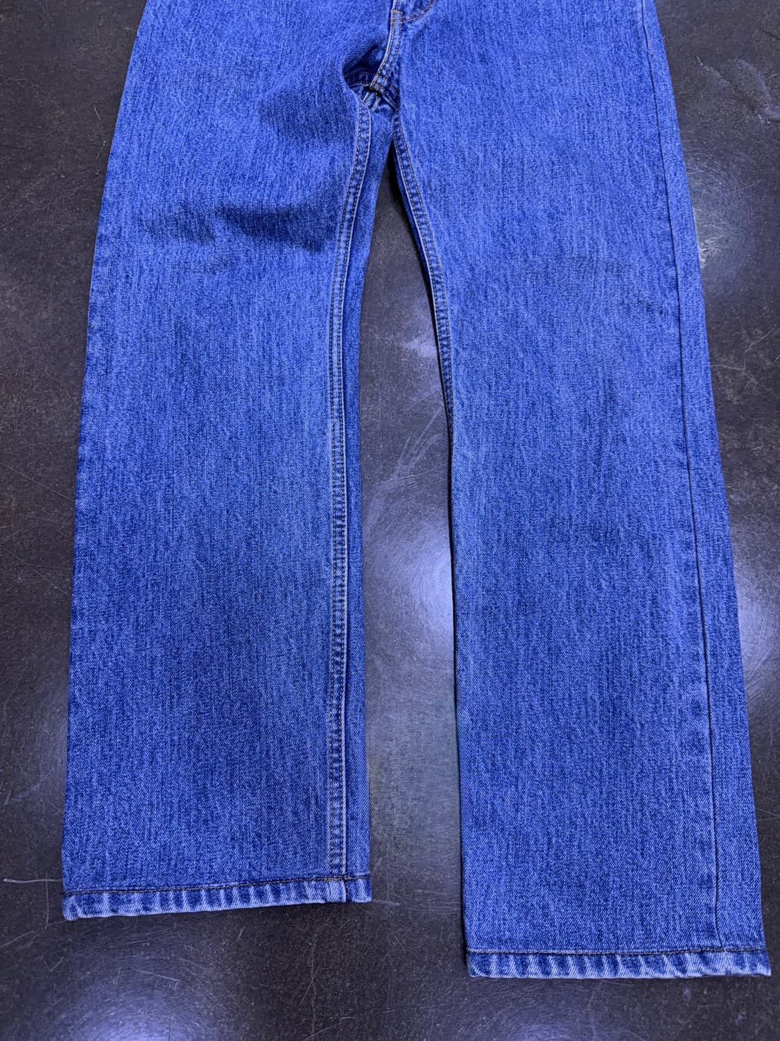 리바이스 505 레귤러 스트레이트핏 스톤워싱 데님팬츠 33 상품이미지5