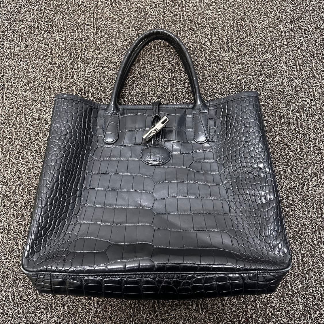 롱샴 여성 토트백 숄더백 가죽 가방 블랙 상품이미지1