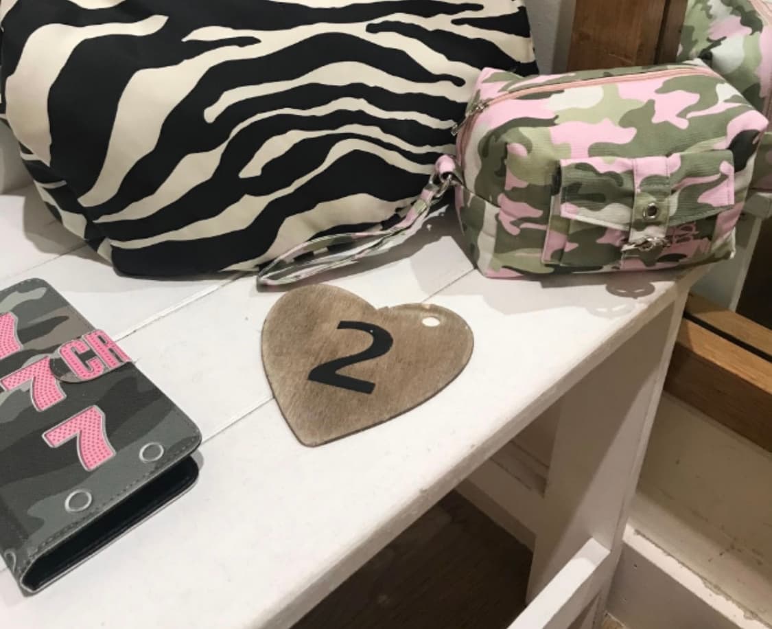 크리블 핑크 카모 포켓 파우치 상품이미지3