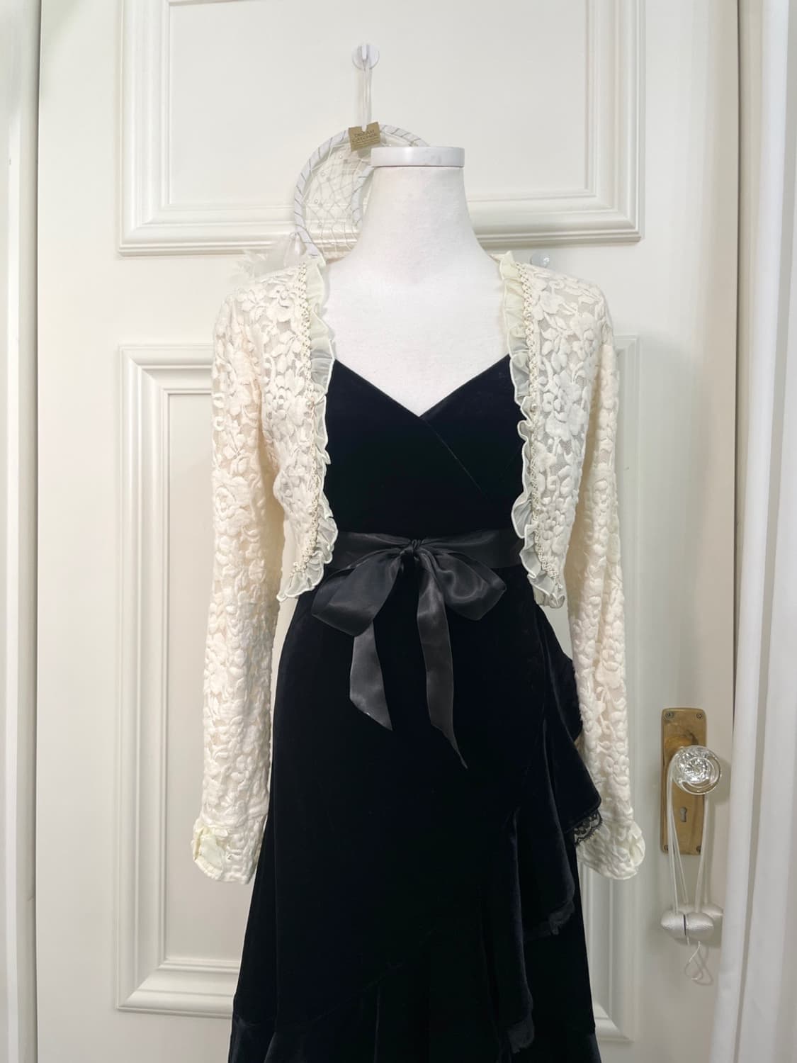 AXES FEMME ivory lace ruffle open bolero 상품이미지1