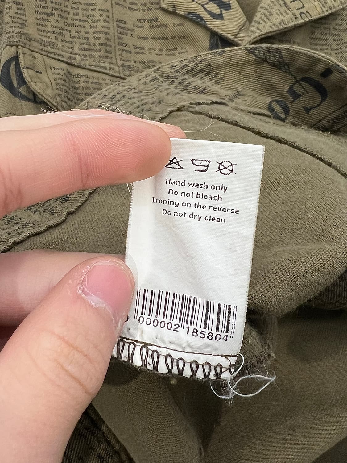 존 갈리아노 07ss 뉴스페이퍼 가제트 프린팅 커프스 데님 자켓 상품이미지9