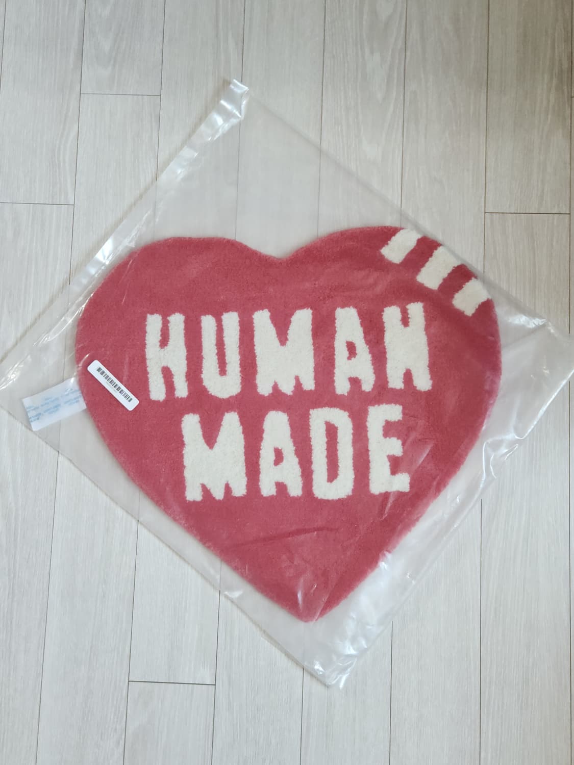 휴먼 메이드 하트 러그 스몰 레드 상품이미지2