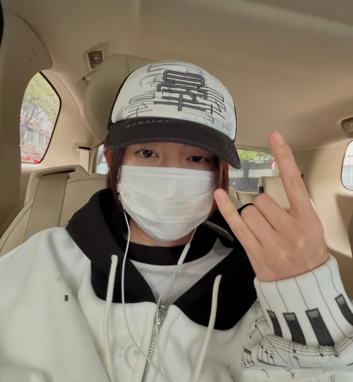 cfierce dizzy cap 화이트컬러 상품이미지1