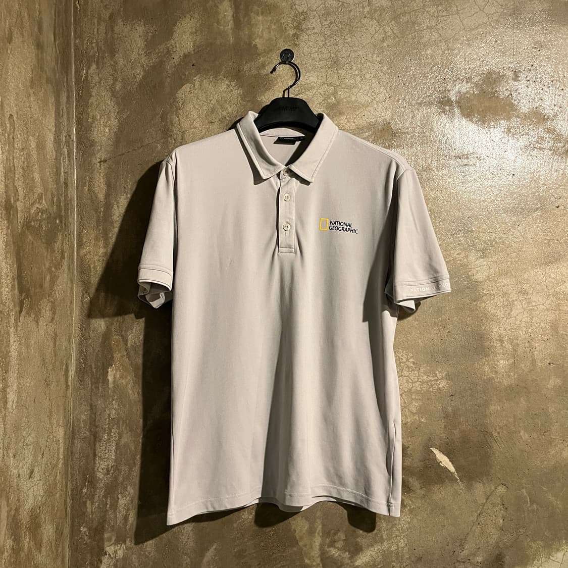 내셔널지오그래픽 반팔카라티 상품이미지1