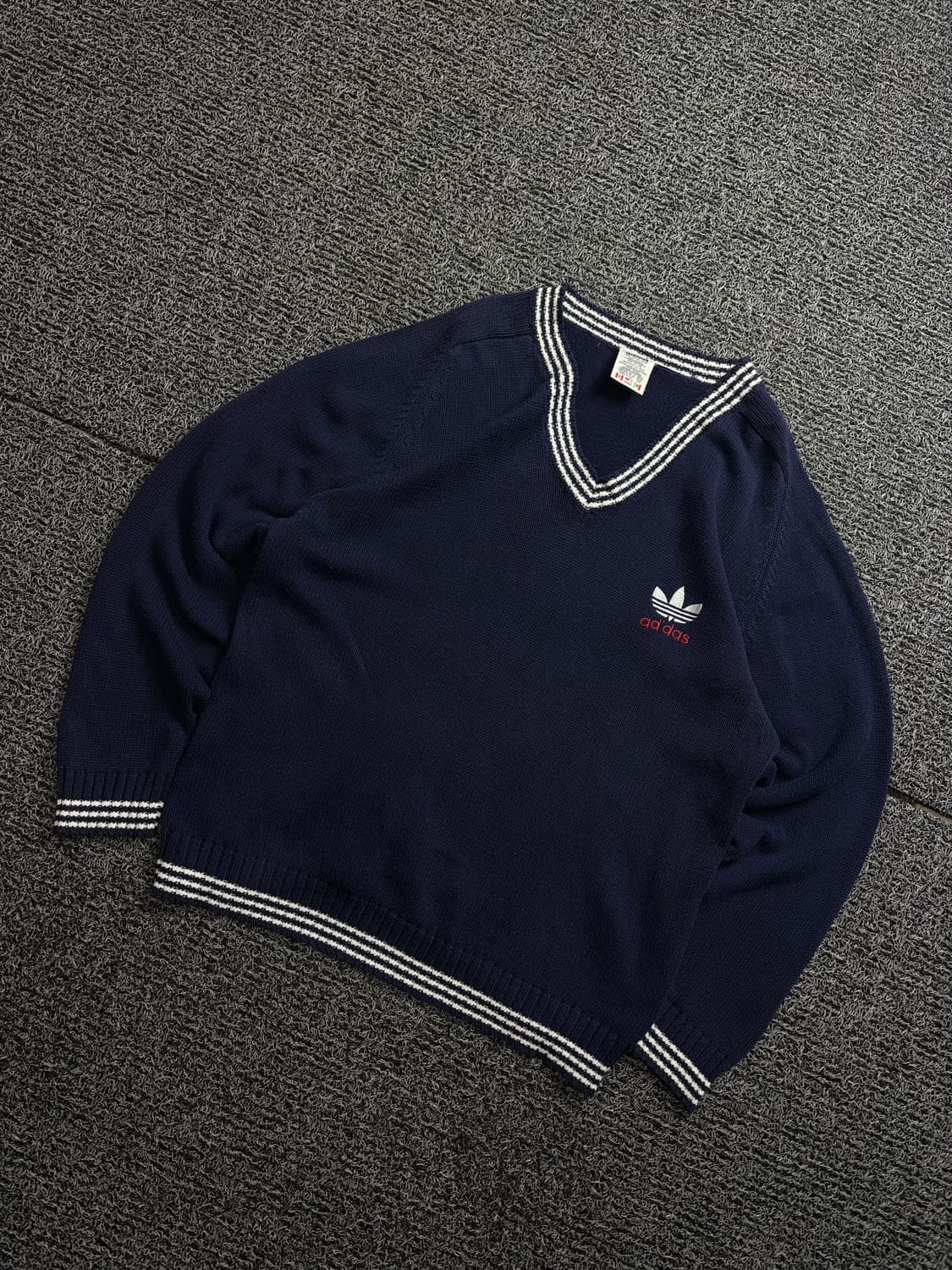 90s 아디다스 올드스쿨 트레포일 박시핏 스웨터 1954 상품이미지1