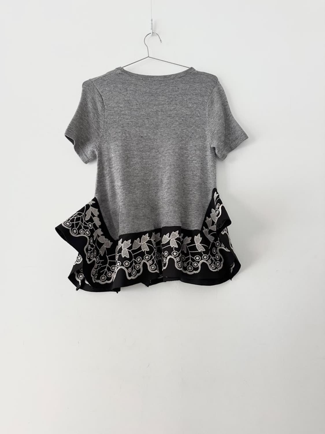 3D embroidery wave knit 상품이미지3