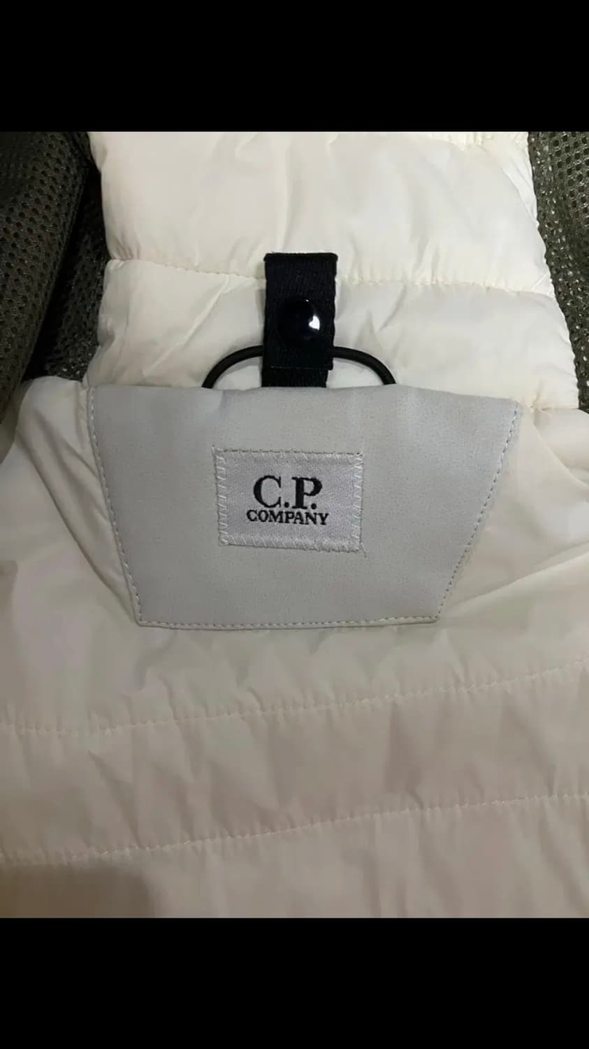 Cp 컴퍼니 쉘 조끼패딩 상품이미지2