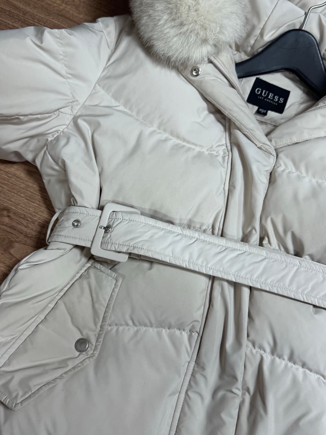 게스 폭스퍼 구스다운 상품이미지3