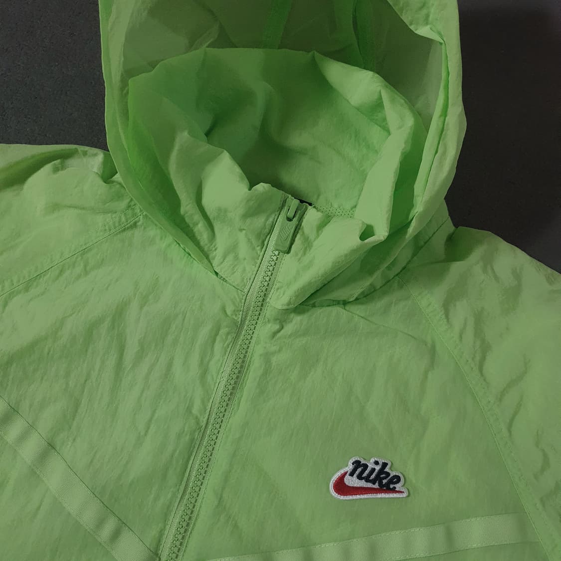 나이키 후드 아노락 바람막이 XXL 110 네온그린 상품이미지3