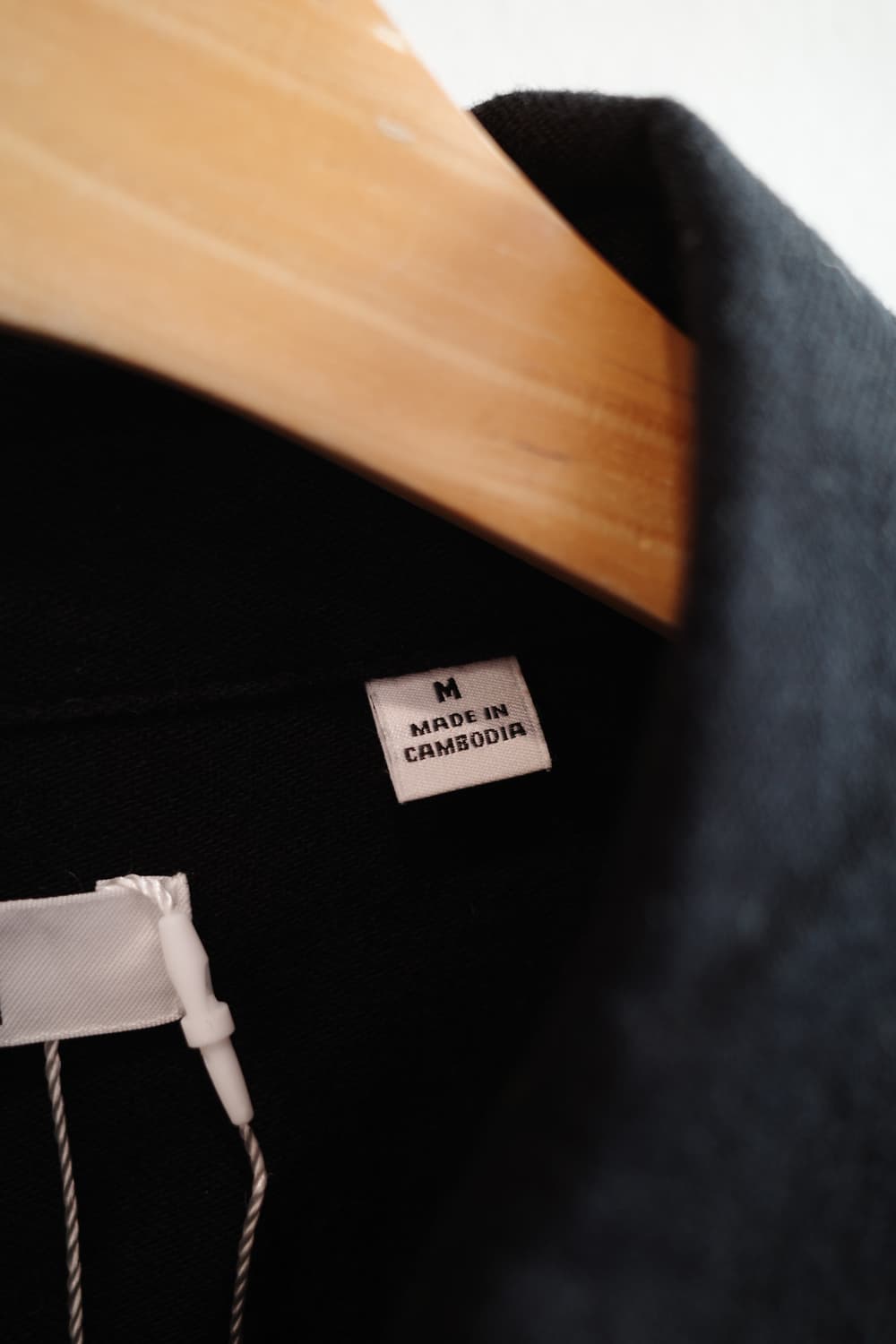 Uniqlo x LEMAIRE 유니클로 르메르 U 투포켓 셔츠 상품이미지4