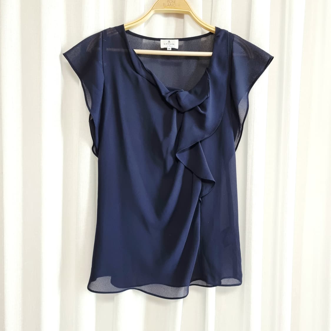 랑방온블루 셔링 드레이프 진네이비 시스루 블라우스 (55/38) 상태최상 상품이미지1