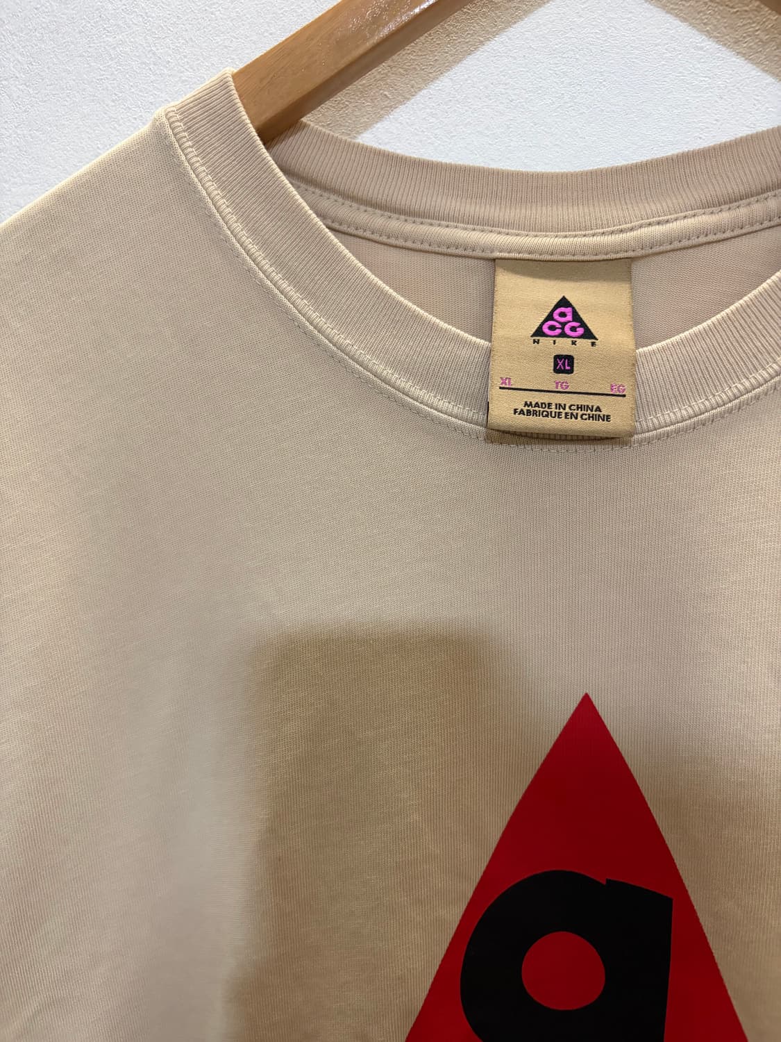 나이키 ACG 반팔티 XL  상품이미지4